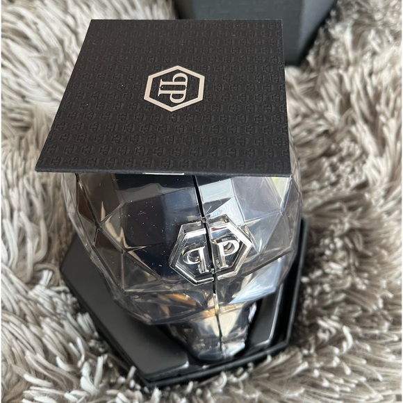 🎉SOLD🎉 PHILIP PLEIN
The Skull King Quartz Silver Dial Two-Tone Men's Watch - Picture 7 of 12